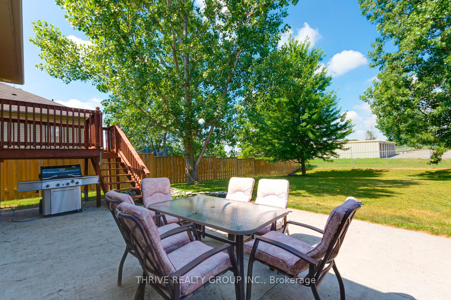 Photo 45 of 544 Darcy Drive, Strathroy-Caradoc, NE — HOMEH