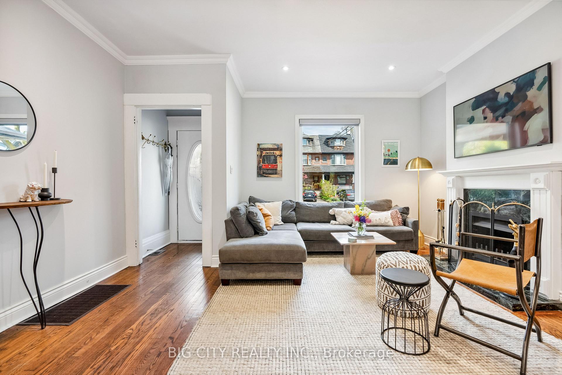 Photo 4 of 49 Columbine Avenue, Toronto, The Beaches — HOMEH
