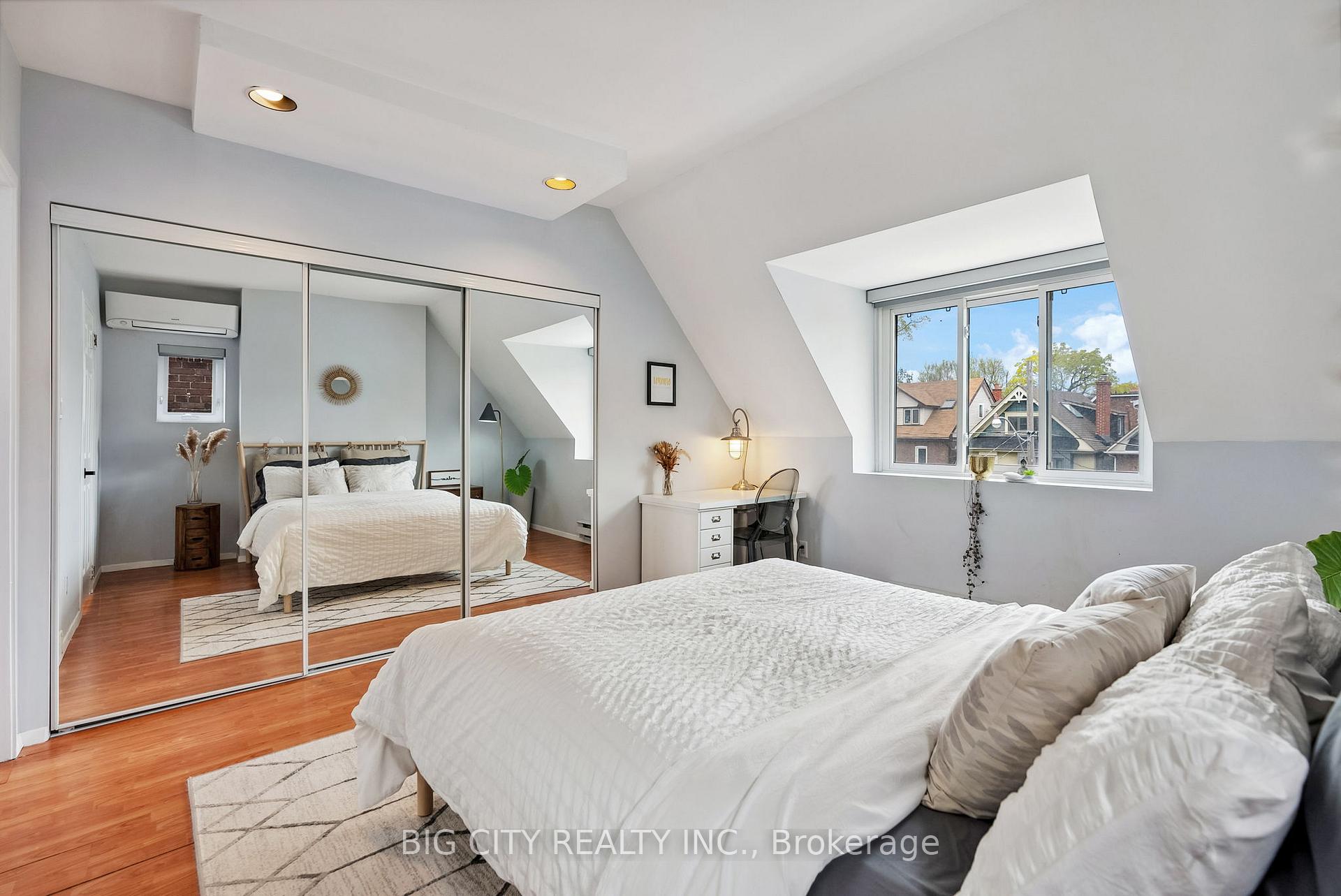 Photo 22 of 49 Columbine Avenue, Toronto, The Beaches — HOMEH
