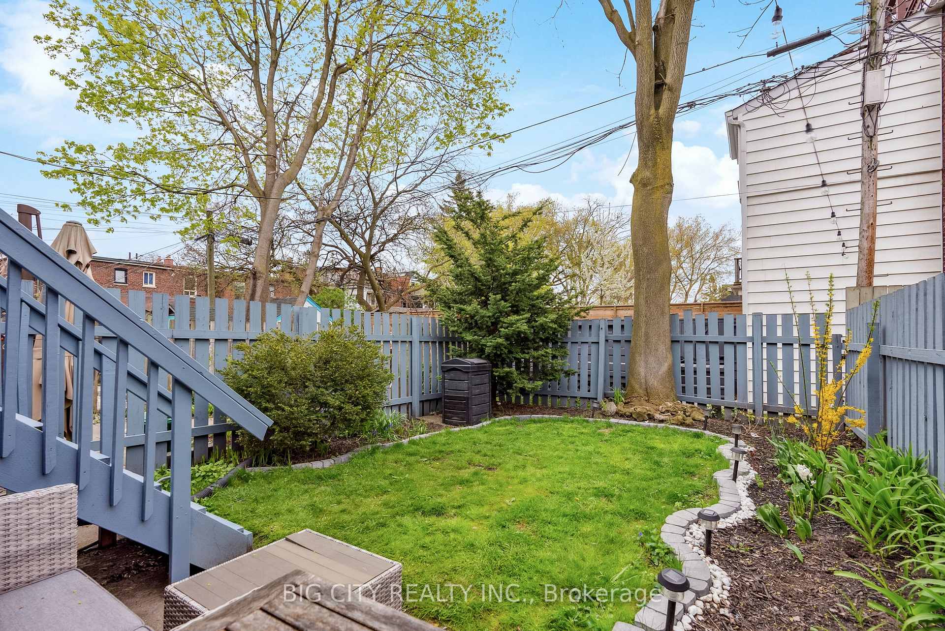 Photo 30 of 49 Columbine Avenue, Toronto, The Beaches — HOMEH