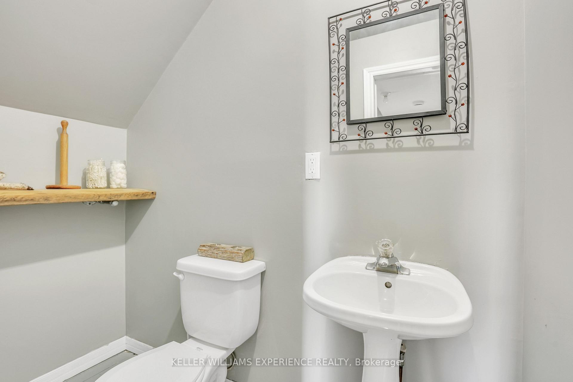 Photo 15 of 316 Park Street, Tay, Victoria Harbour — HOMEH