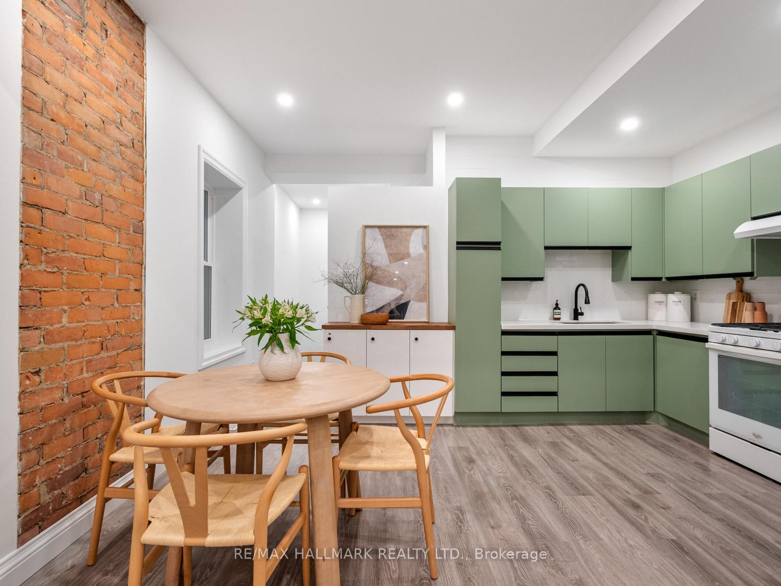 Photo 8 of 597 Logan Avenue, Toronto, North Riverdale — HOMEH