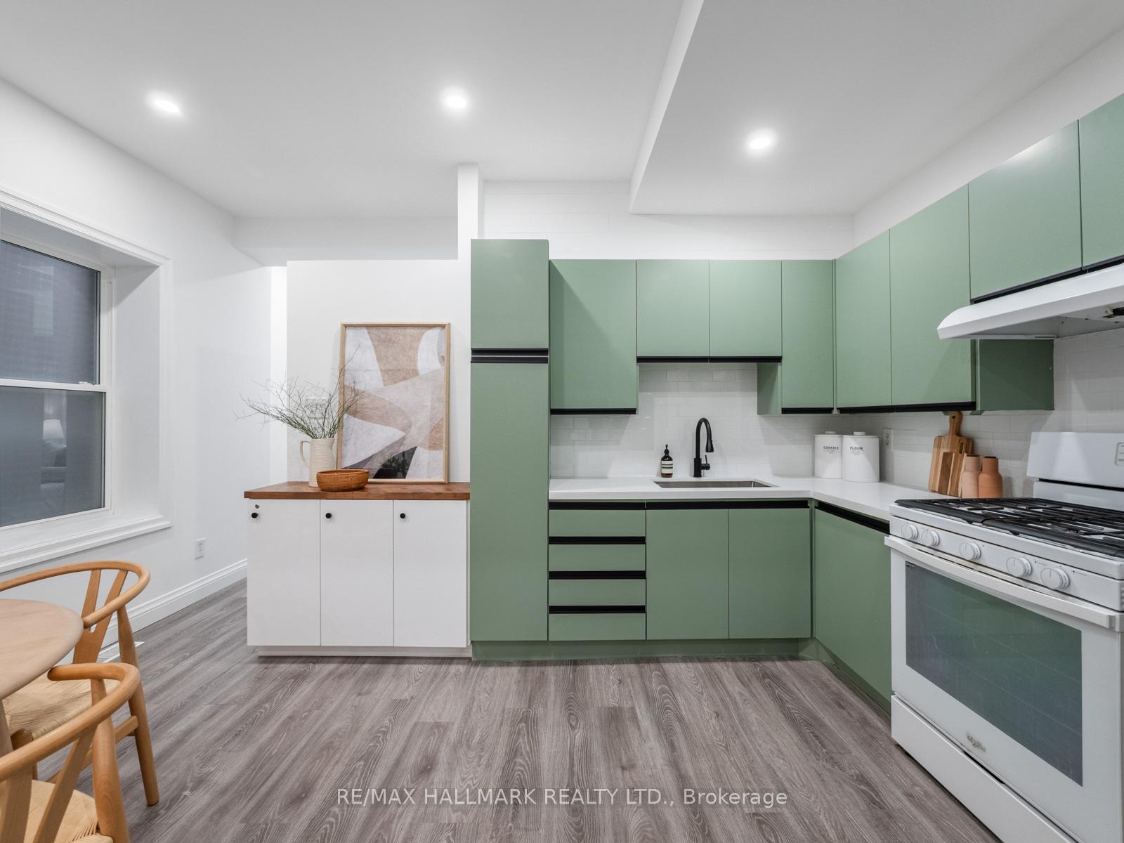 Photo 10 of 597 Logan Avenue, Toronto, North Riverdale — HOMEH
