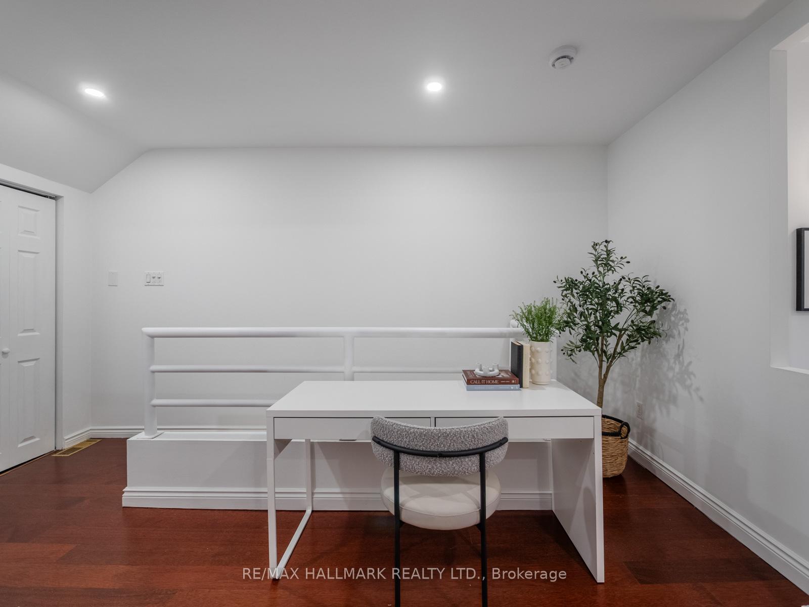 Photo 33 of 597 Logan Avenue, Toronto, North Riverdale — HOMEH