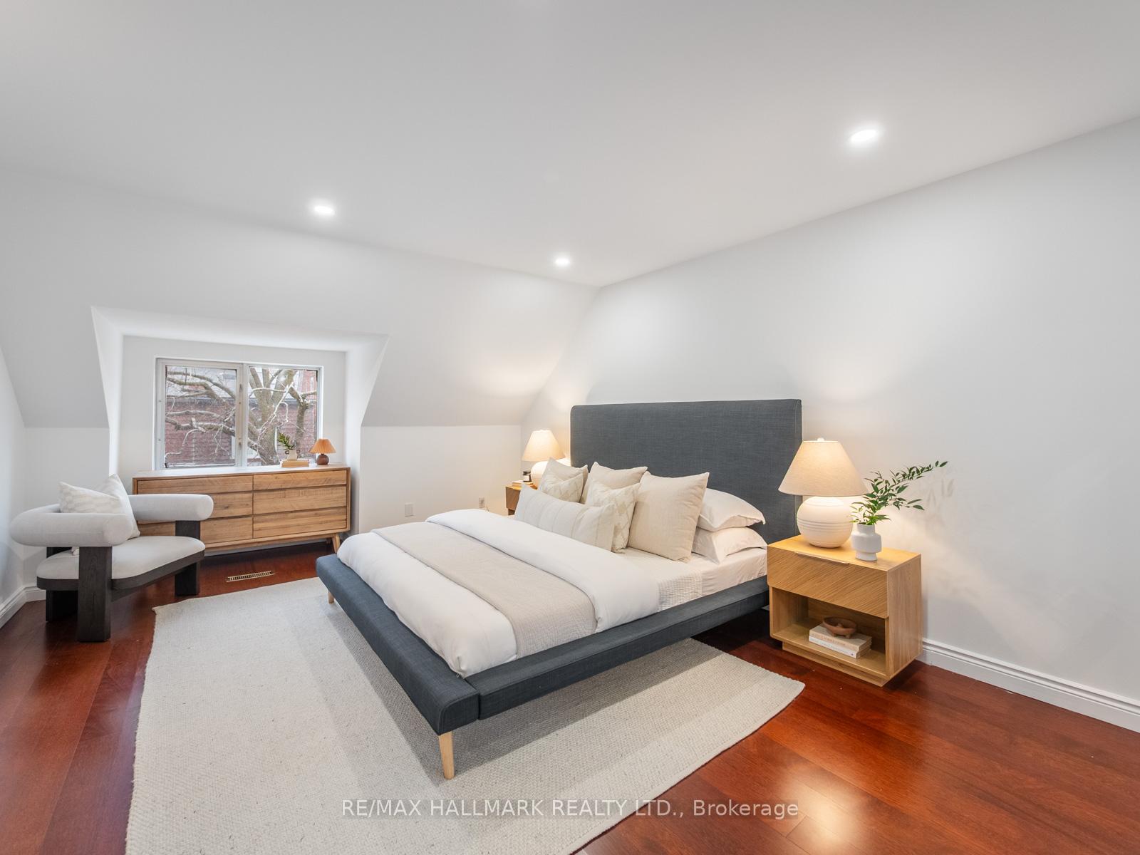 Photo 34 of 597 Logan Avenue, Toronto, North Riverdale — HOMEH