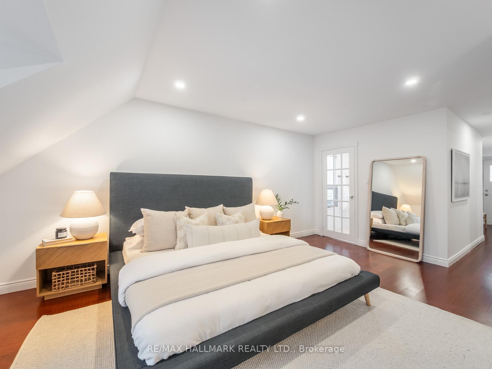 Photo 37 of 597 Logan Avenue, Toronto, North Riverdale — HOMEH