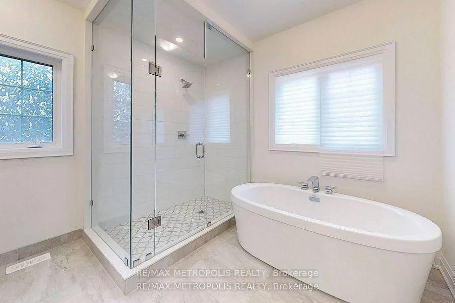Photo 5 of Unit ROOM C, 100 Ballantyne Boulevard, Vaughan, Vellore Village — HOMEH