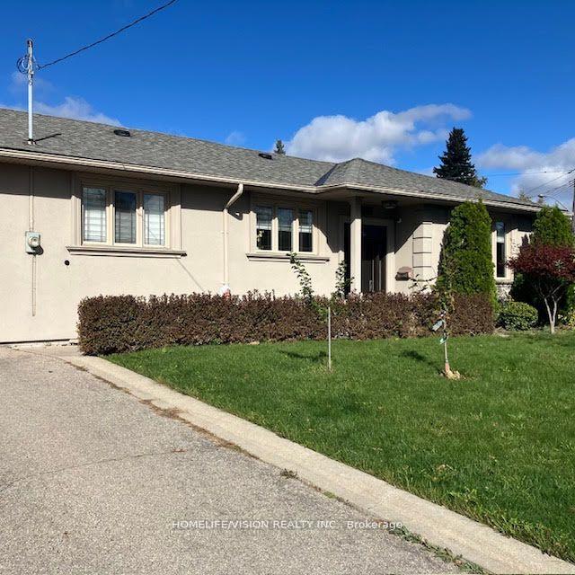 Photo 1 of Unit Lower, 52 Farmcrest Drive, Scarborough, Tam O'Shanter-Sullivan — HOMEH