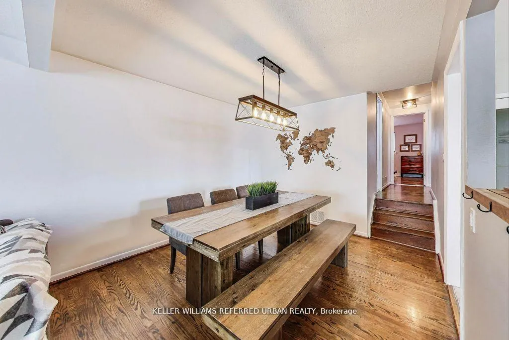 Photo 8 of 116 Fallingdale Crescent, Brampton, Southgate — HOMEH