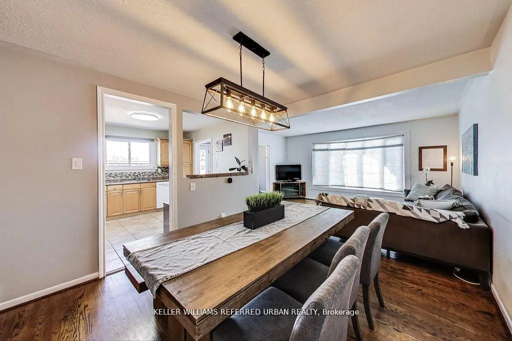 Photo 10 of 116 Fallingdale Crescent, Brampton, Southgate — HOMEH