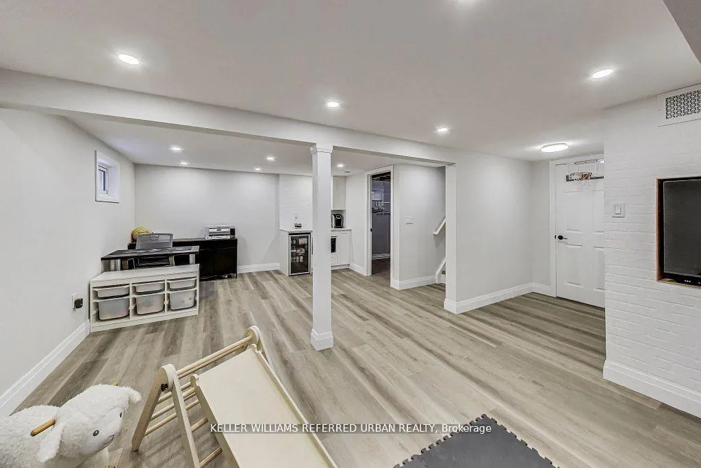 Photo 25 of 116 Fallingdale Crescent, Brampton, Southgate — HOMEH