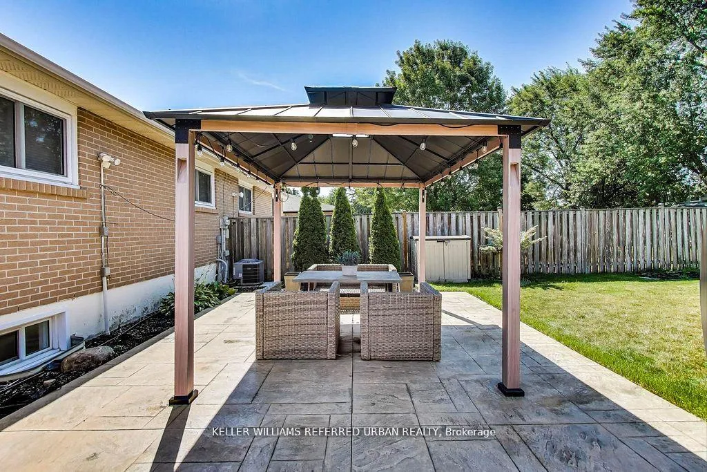 Photo 34 of 116 Fallingdale Crescent, Brampton, Southgate — HOMEH