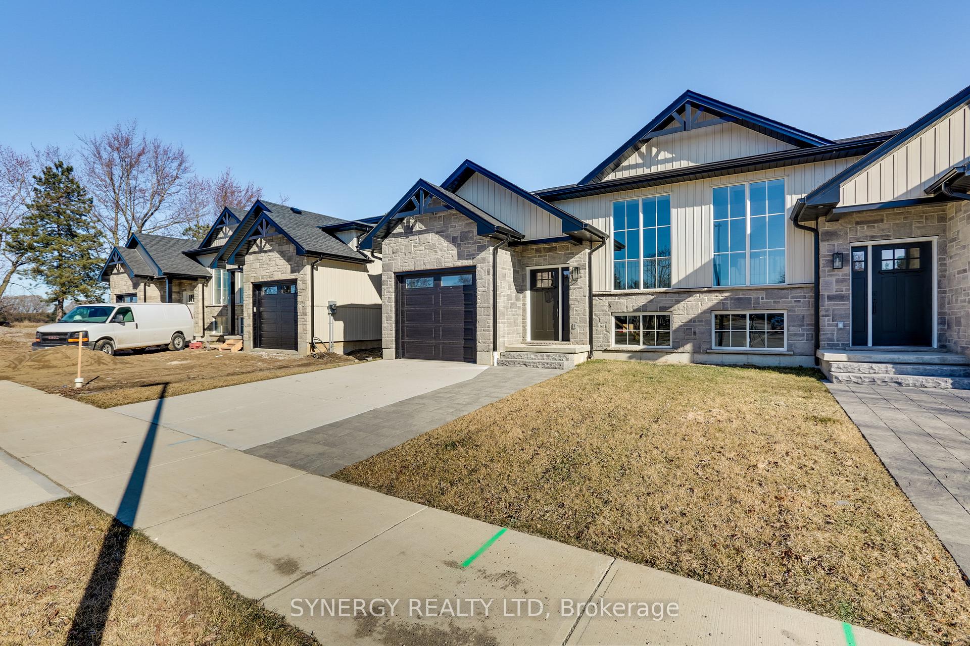 Photo 3 of 3 Haddon Lane, Strathroy-Caradoc, NW — HOMEH