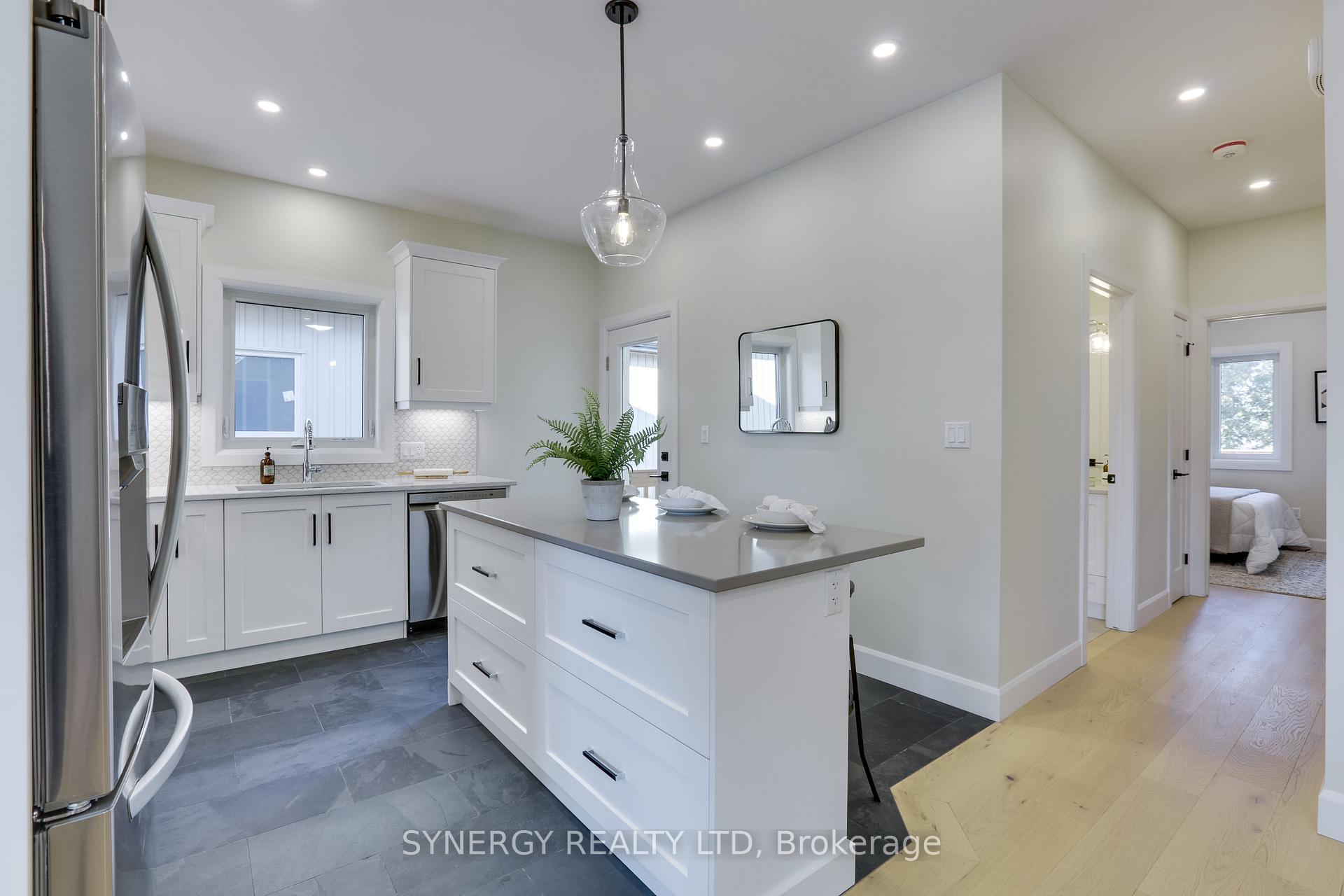 Photo 14 of 3 Haddon Lane, Strathroy-Caradoc, NW — HOMEH