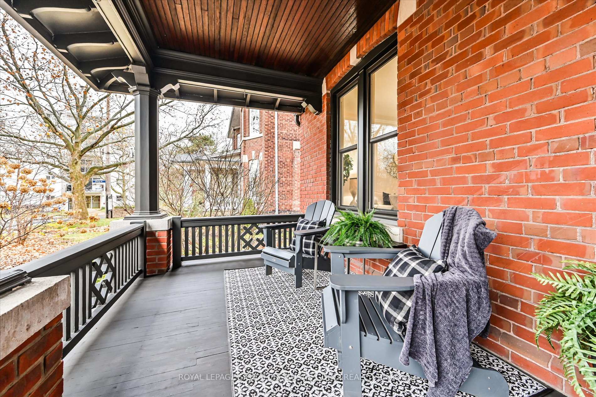 Photo 3 of 6 Lyall Avenue, Toronto, East End-Danforth — HOMEH
