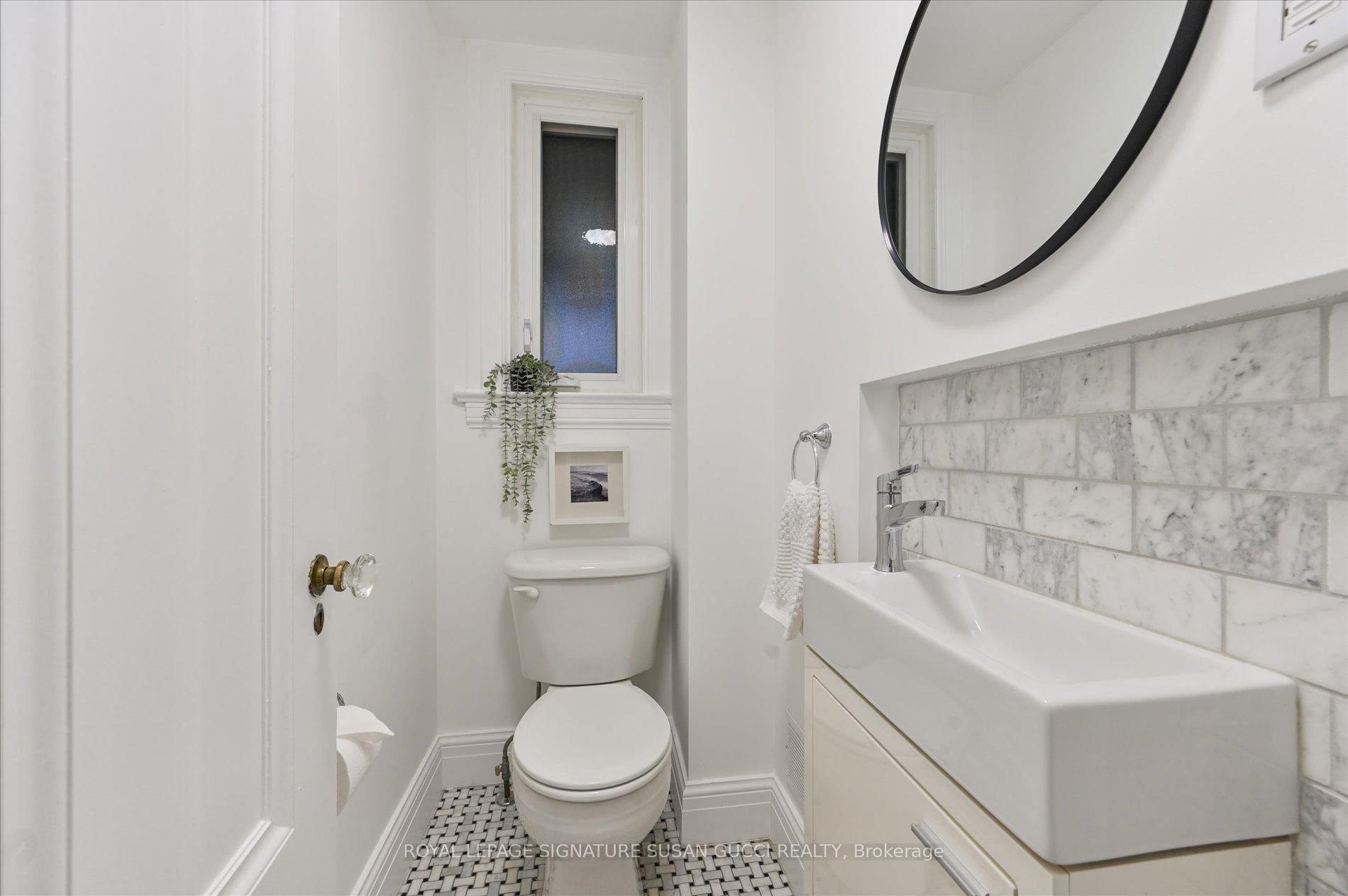Photo 17 of 6 Lyall Avenue, Toronto, East End-Danforth — HOMEH