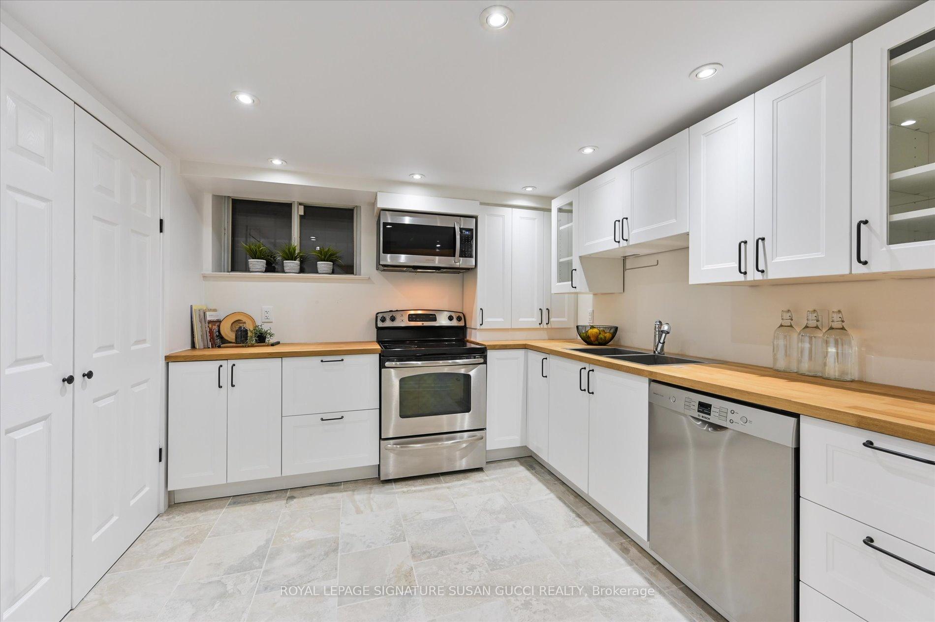 Photo 32 of 6 Lyall Avenue, Toronto, East End-Danforth — HOMEH