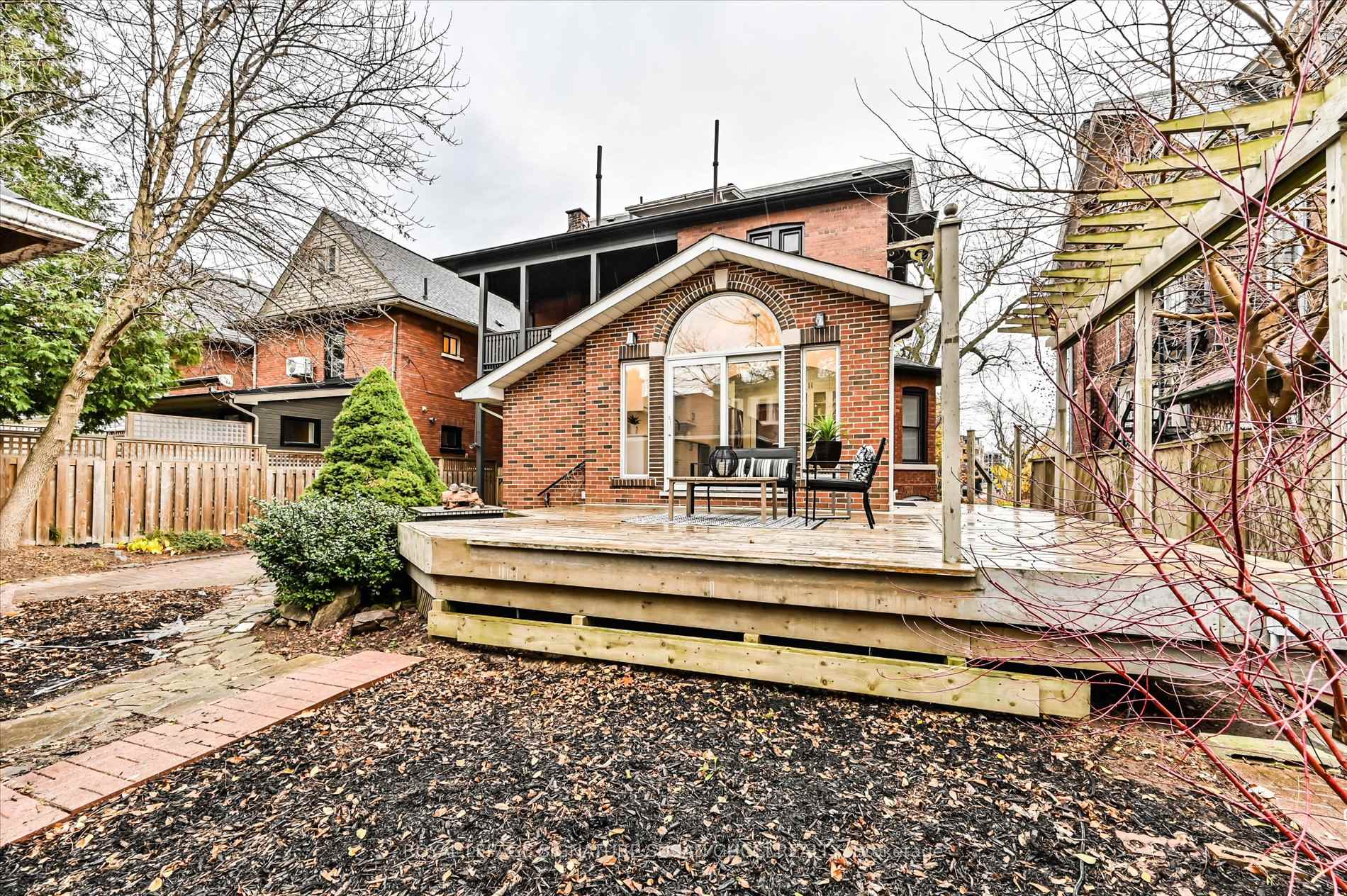 Photo 39 of 6 Lyall Avenue, Toronto, East End-Danforth — HOMEH