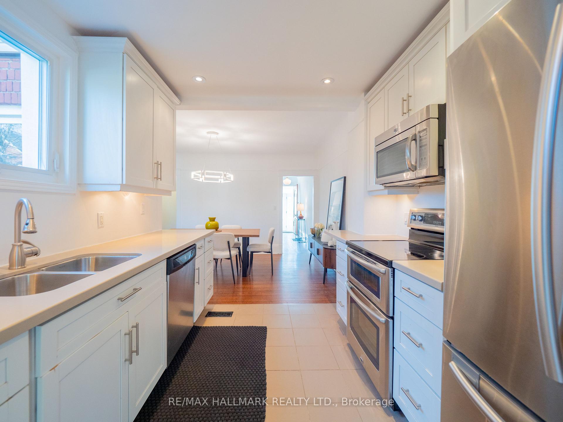 Photo 18 of 30 Wolfrey Avenue, Toronto, North Riverdale — HOMEH