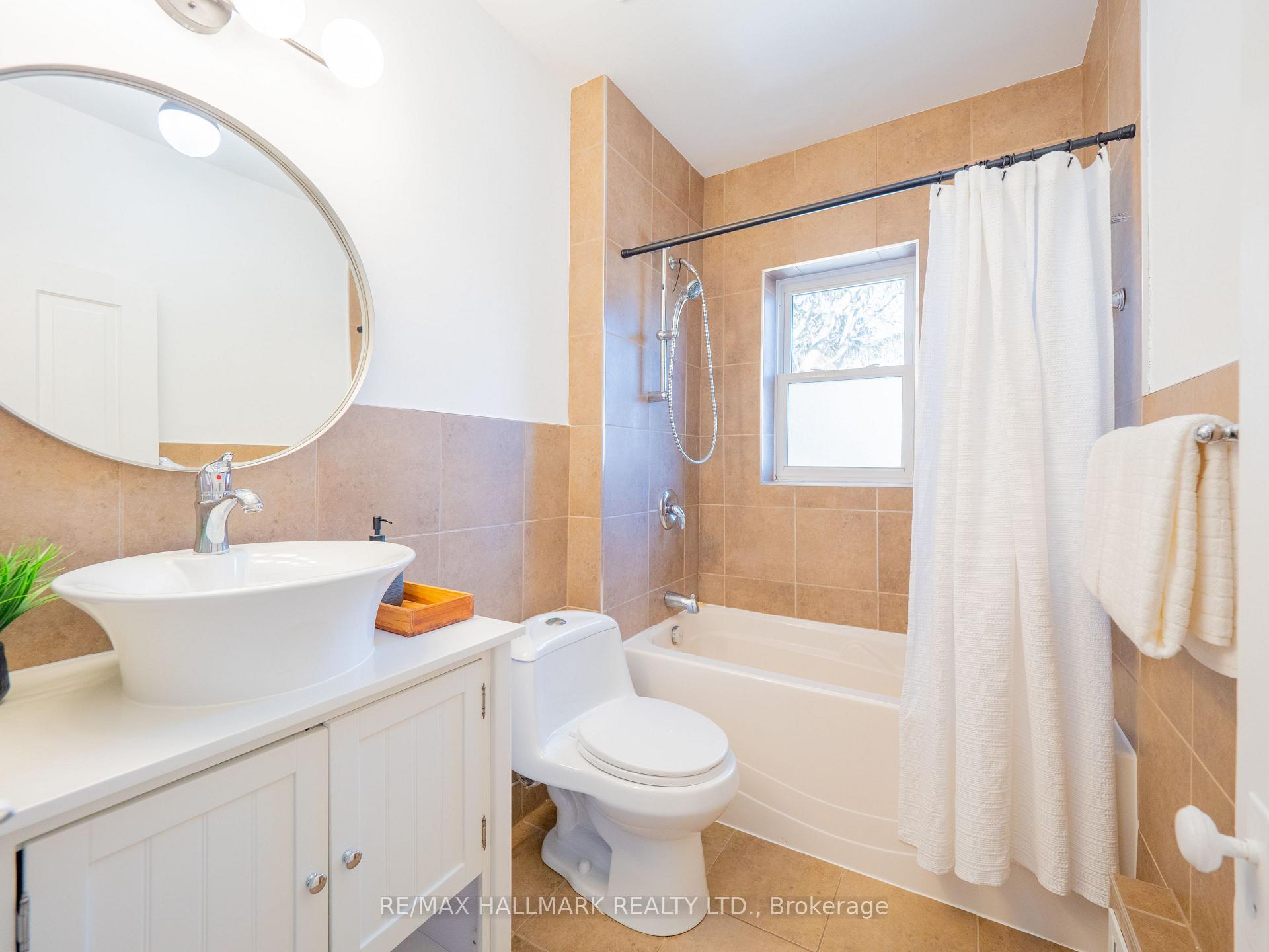 Photo 25 of 30 Wolfrey Avenue, Toronto, North Riverdale — HOMEH