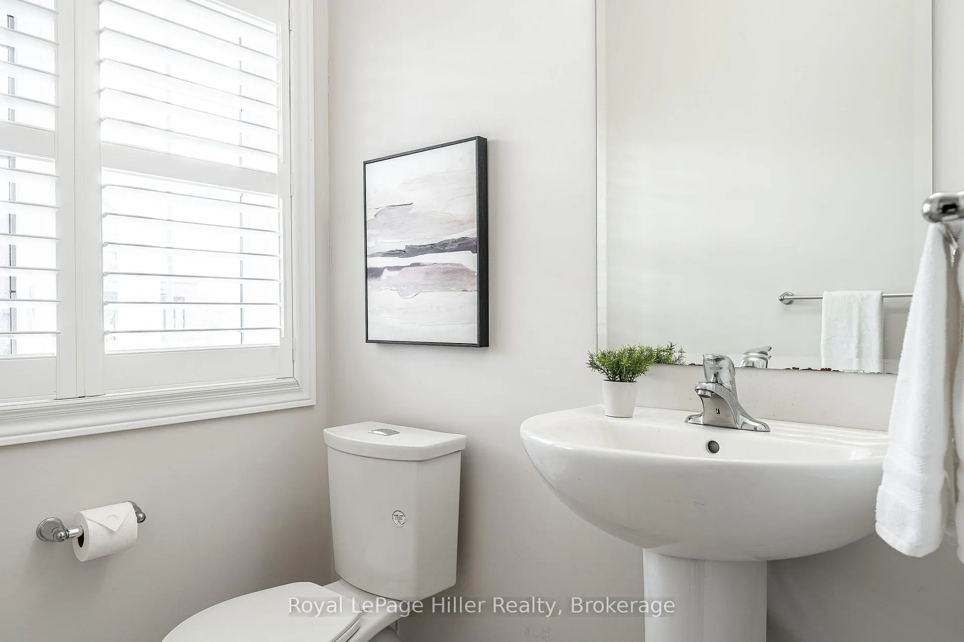 Photo 6 of 112 Thomas Street, Stratford — HOMEH
