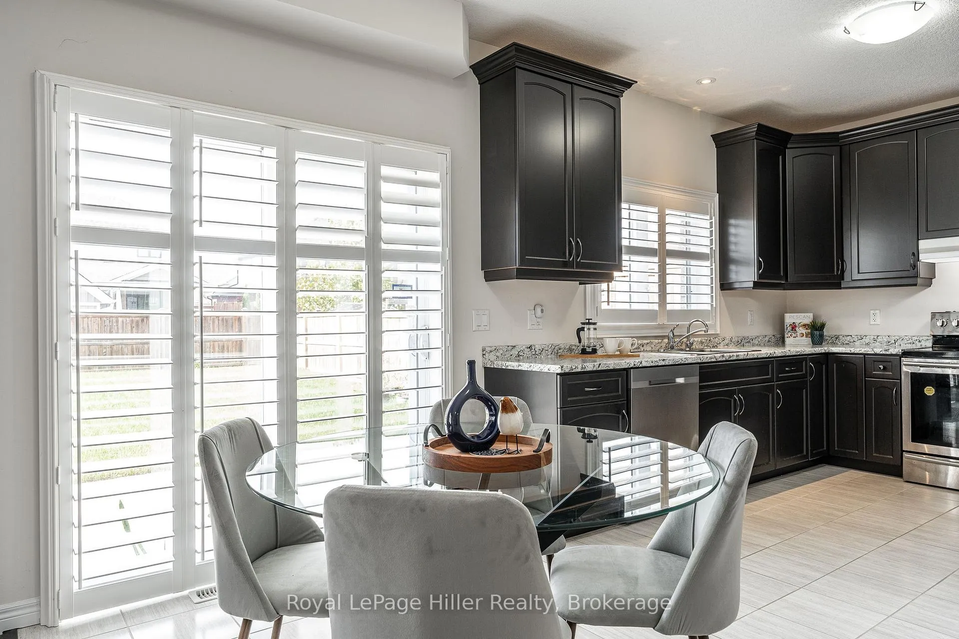 Photo 16 of 112 Thomas Street, Stratford — HOMEH
