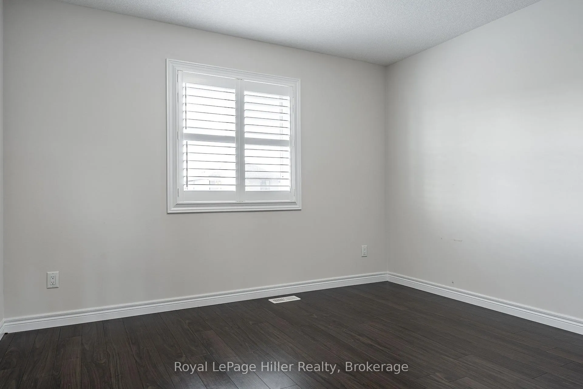 Photo 27 of 112 Thomas Street, Stratford — HOMEH