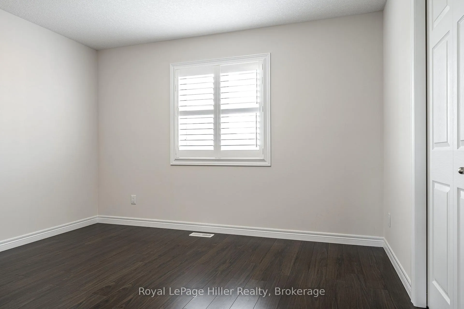 Photo 31 of 112 Thomas Street, Stratford — HOMEH
