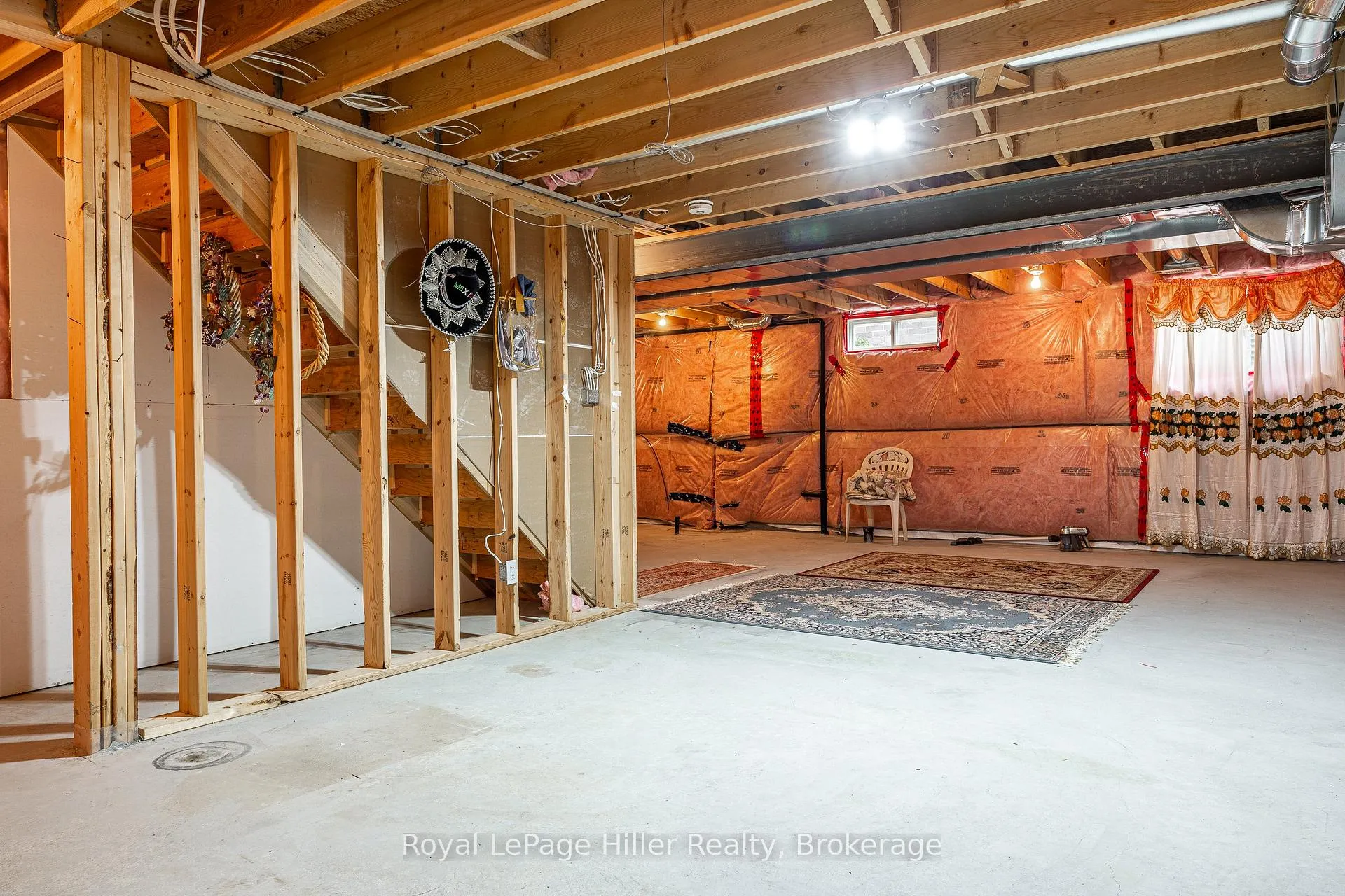 Photo 41 of 112 Thomas Street, Stratford — HOMEH