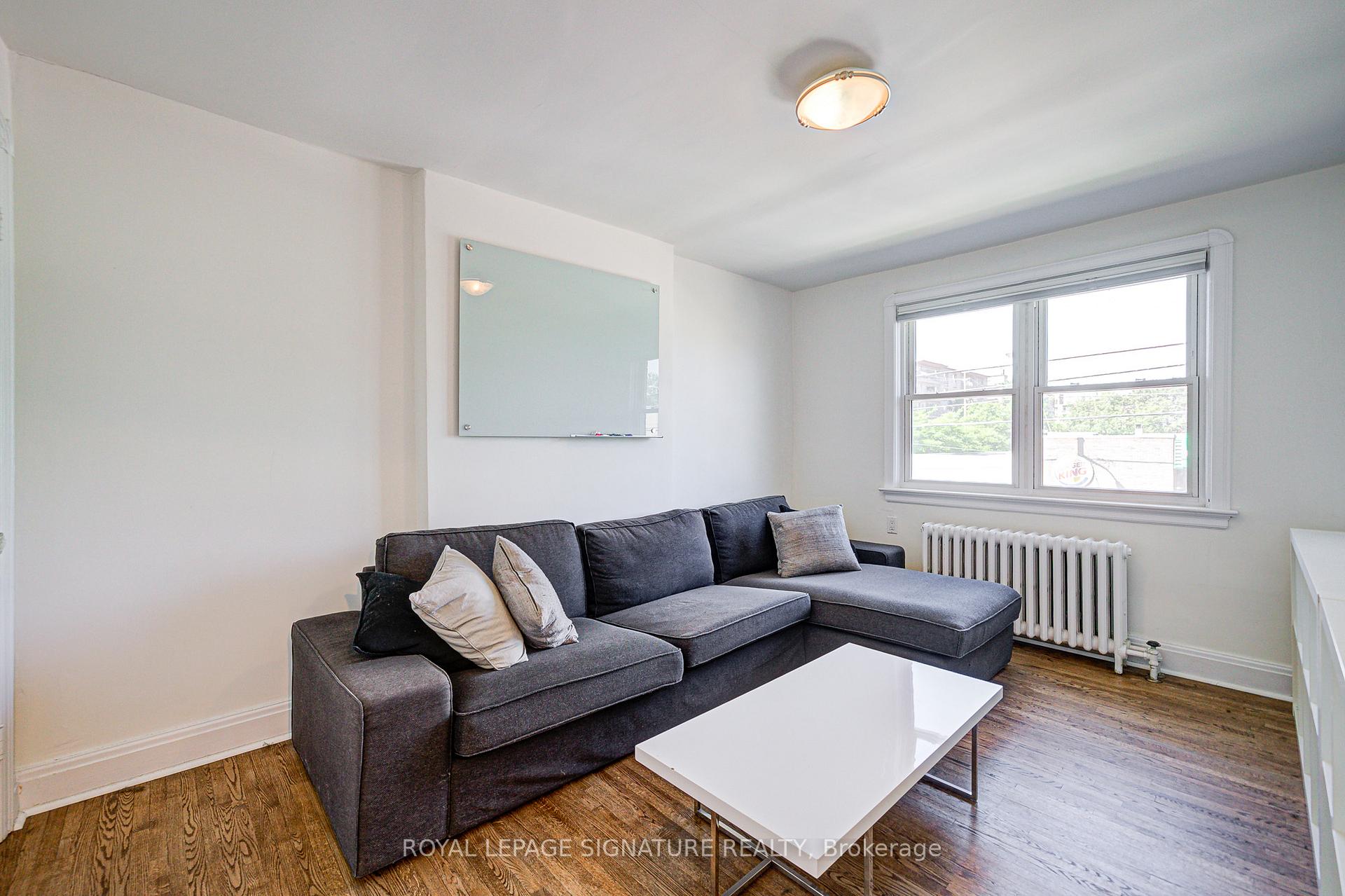 Photo 2 of Unit Upper, 1063 Pape Avenue, Toronto, East York — HOMEH