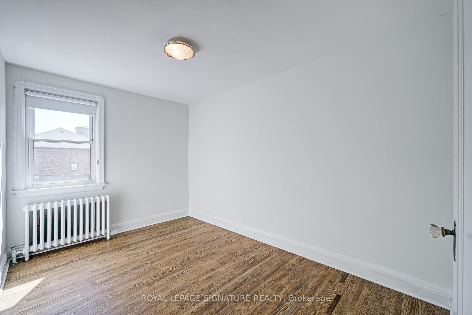 Photo 9 of Unit Upper, 1063 Pape Avenue, Toronto, East York — HOMEH