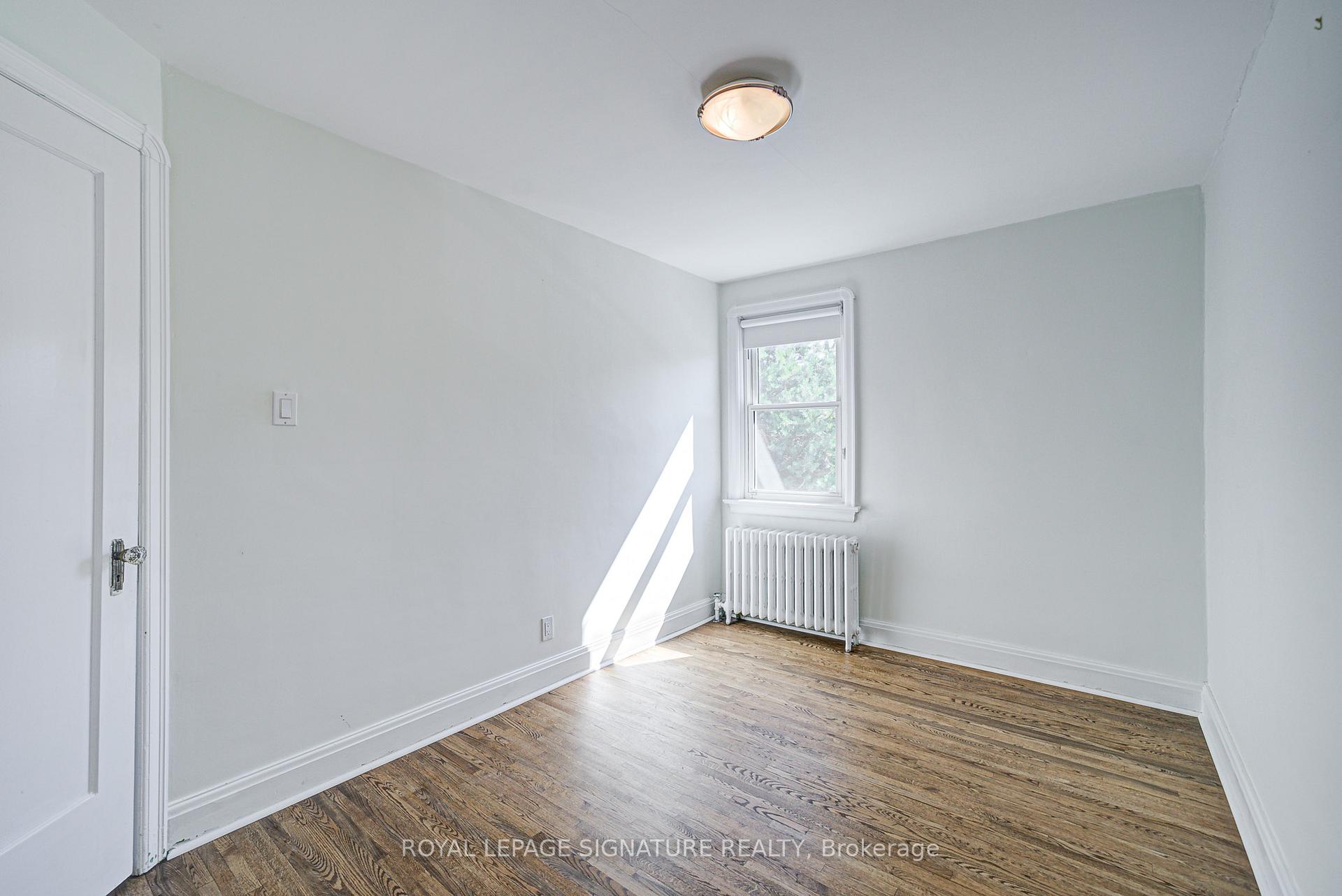Photo 10 of Unit Upper, 1063 Pape Avenue, Toronto, East York — HOMEH