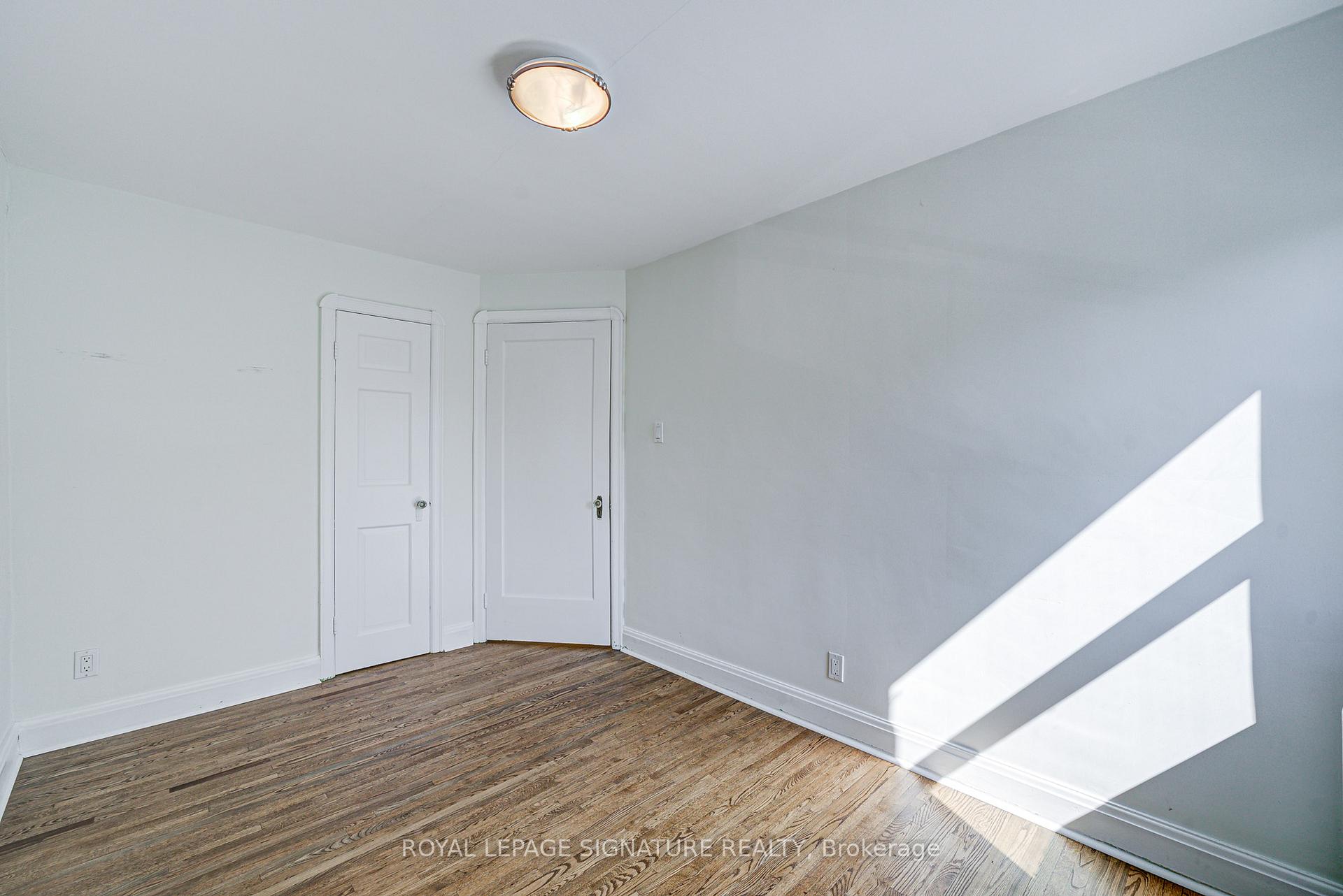 Photo 11 of Unit Upper, 1063 Pape Avenue, Toronto, East York — HOMEH