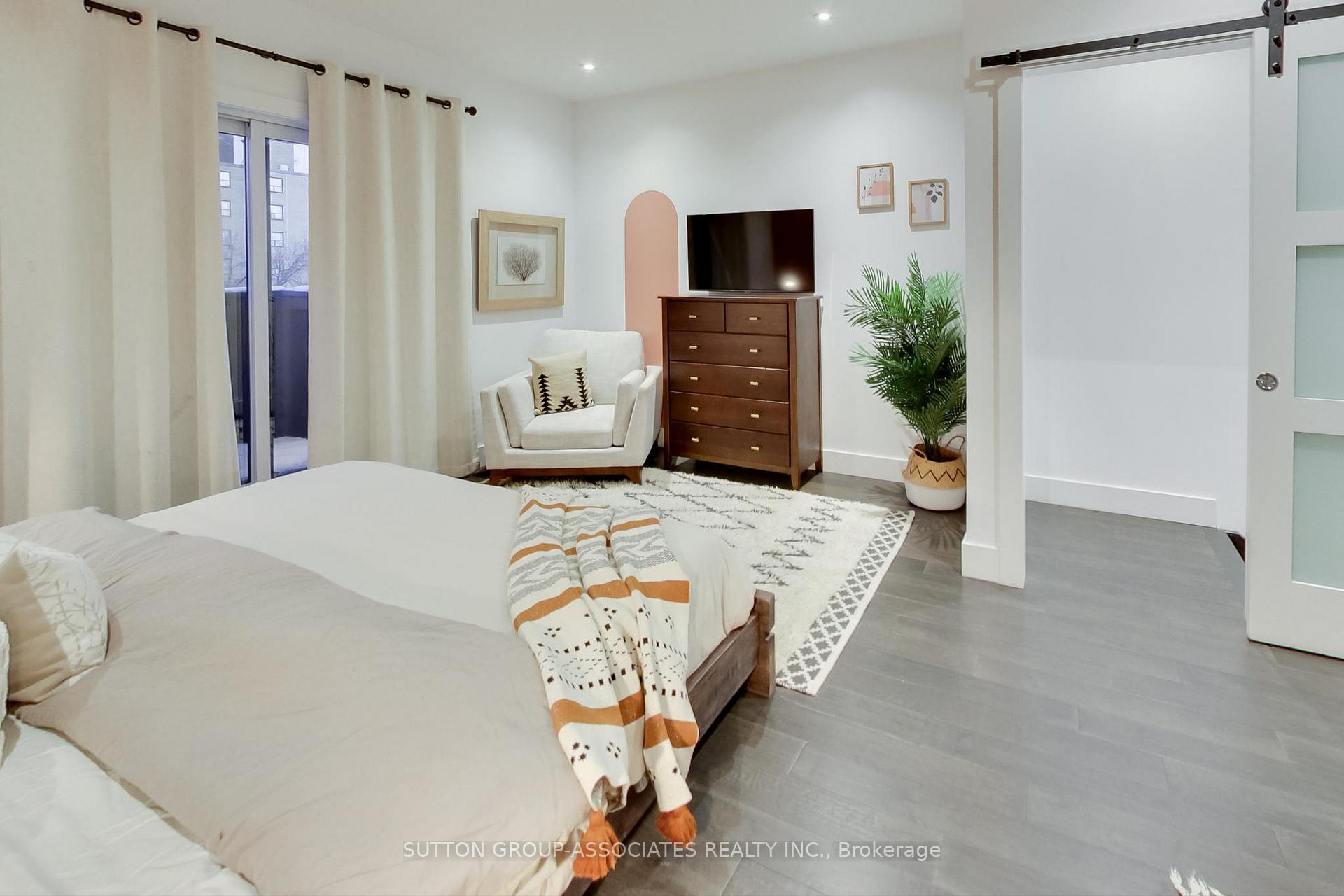Photo 22 of 160A Cedric Avenue, Toronto, Oakwood Village — HOMEH