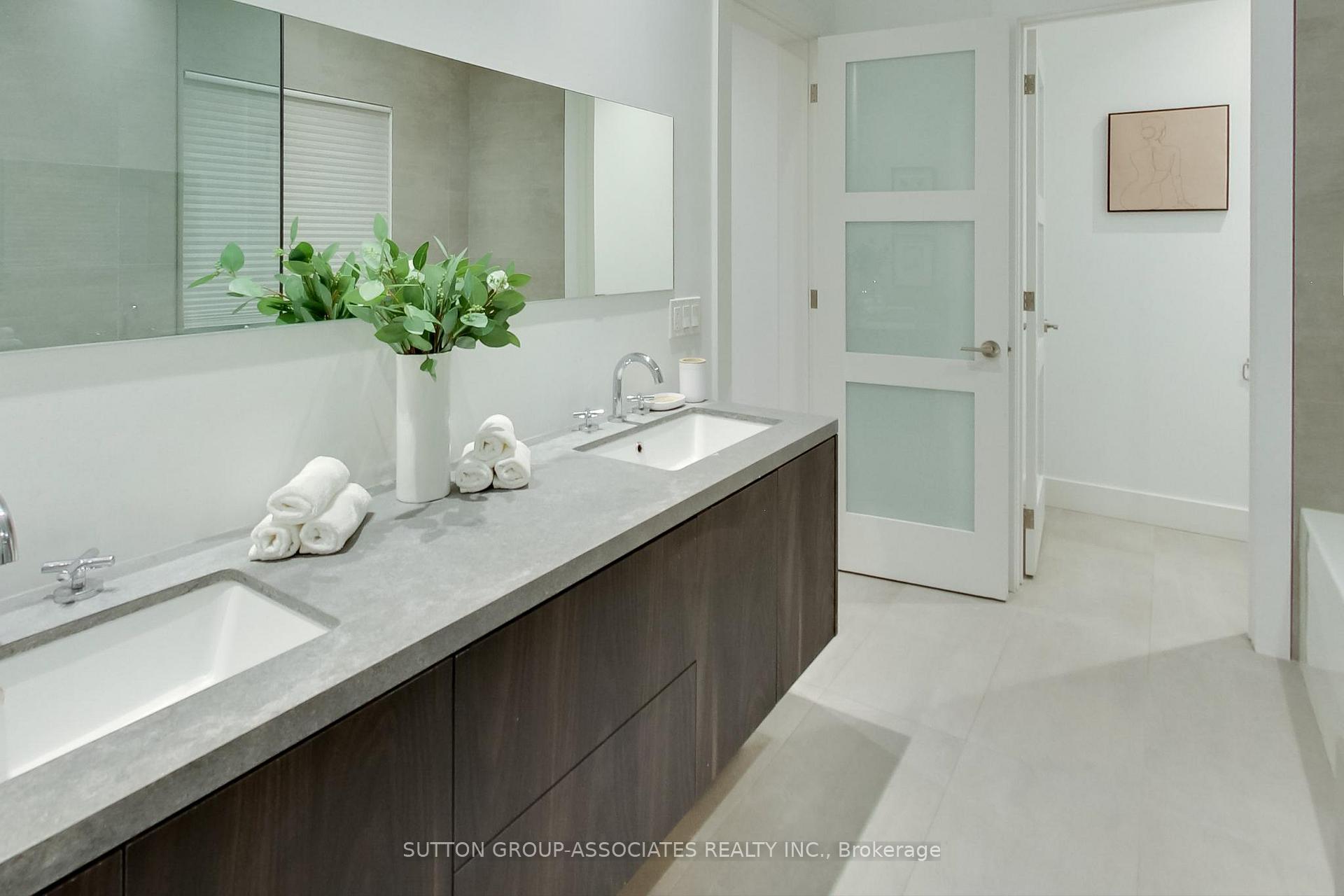 Photo 29 of 160A Cedric Avenue, Toronto, Oakwood Village — HOMEH