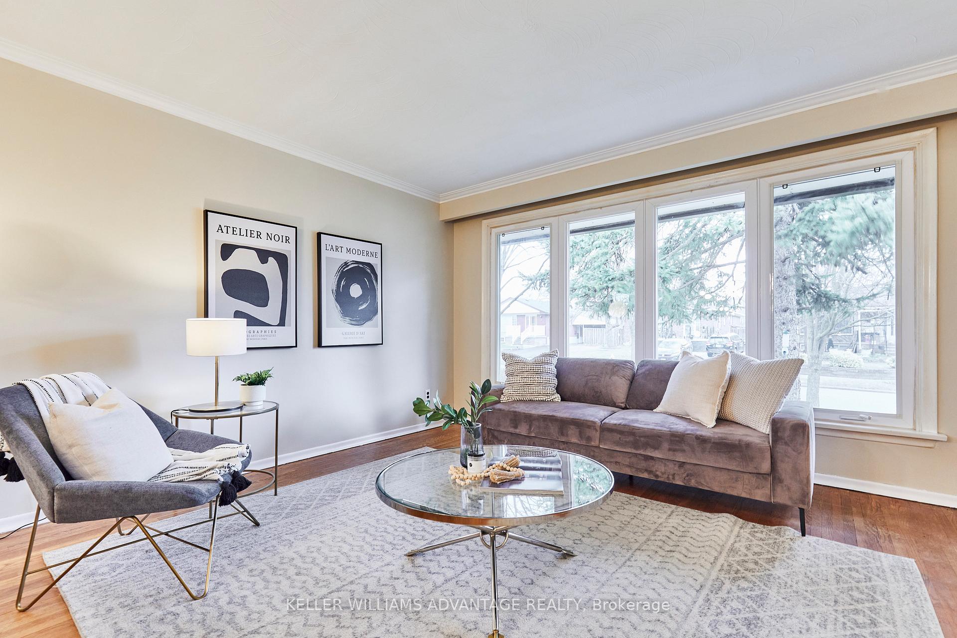 Photo 3 of 44 Chopin Avenue, Scarborough, Ionview — HOMEH