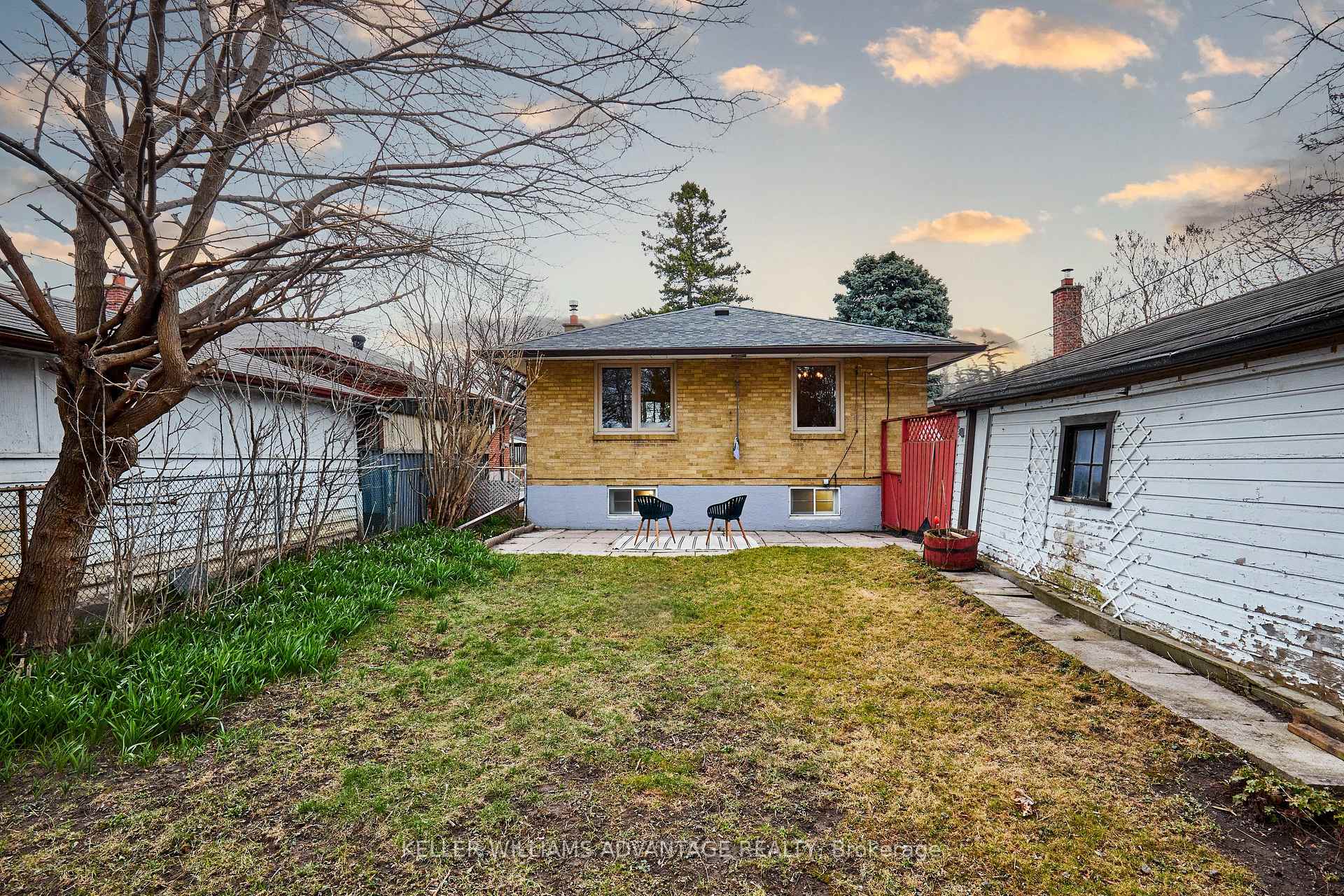 Photo 35 of 44 Chopin Avenue, Scarborough, Ionview — HOMEH