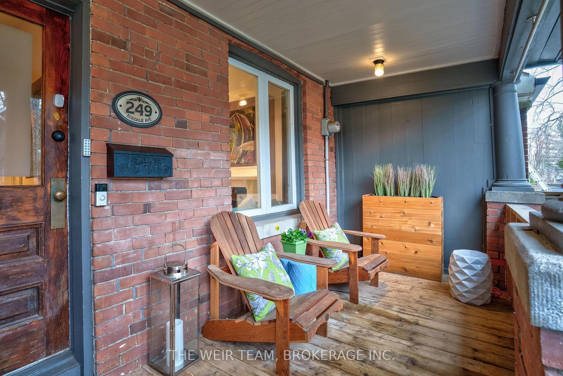 Photo 2 of 249 Ashdale Avenue, Toronto, Greenwood-Coxwell — HOMEH