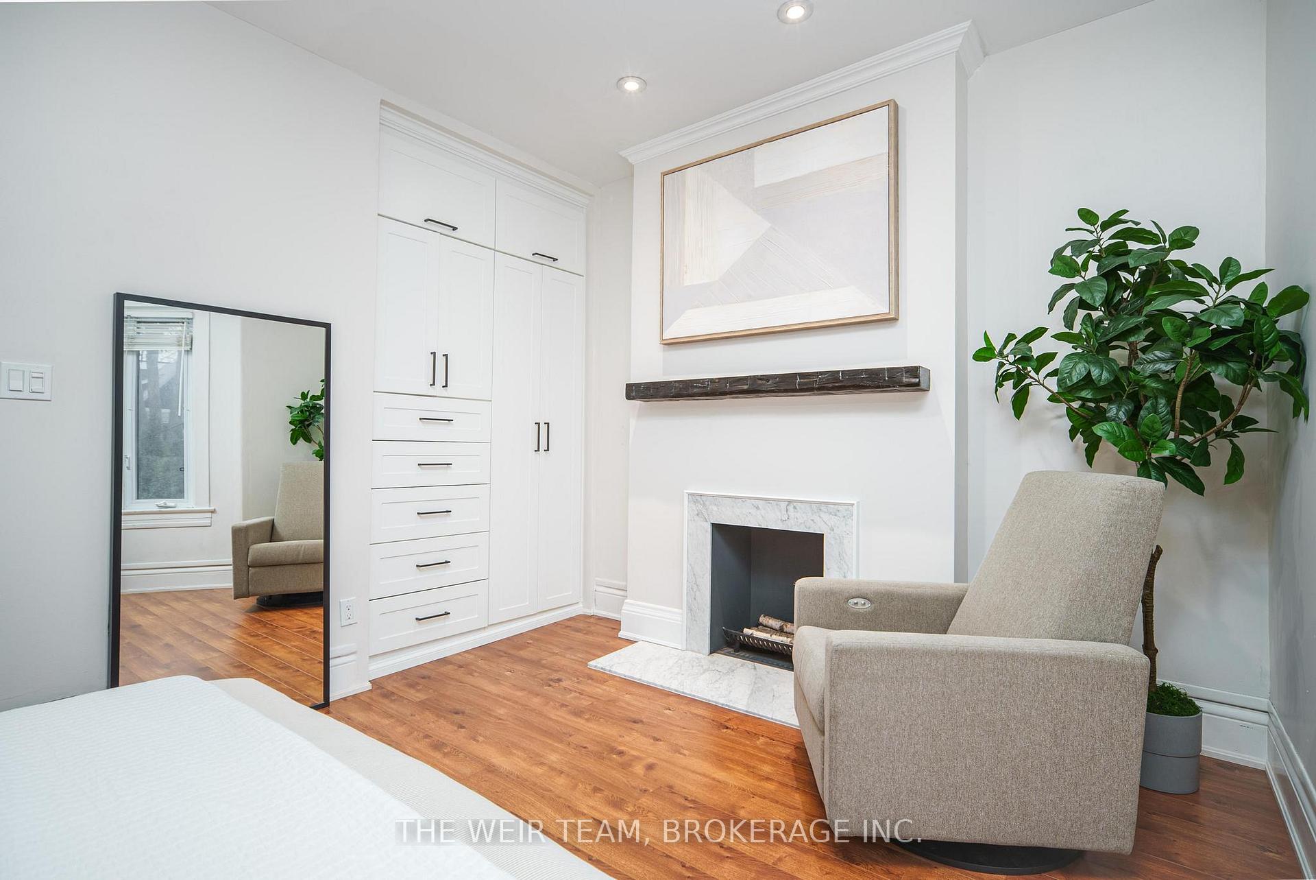 Photo 14 of 249 Ashdale Avenue, Toronto, Greenwood-Coxwell — HOMEH