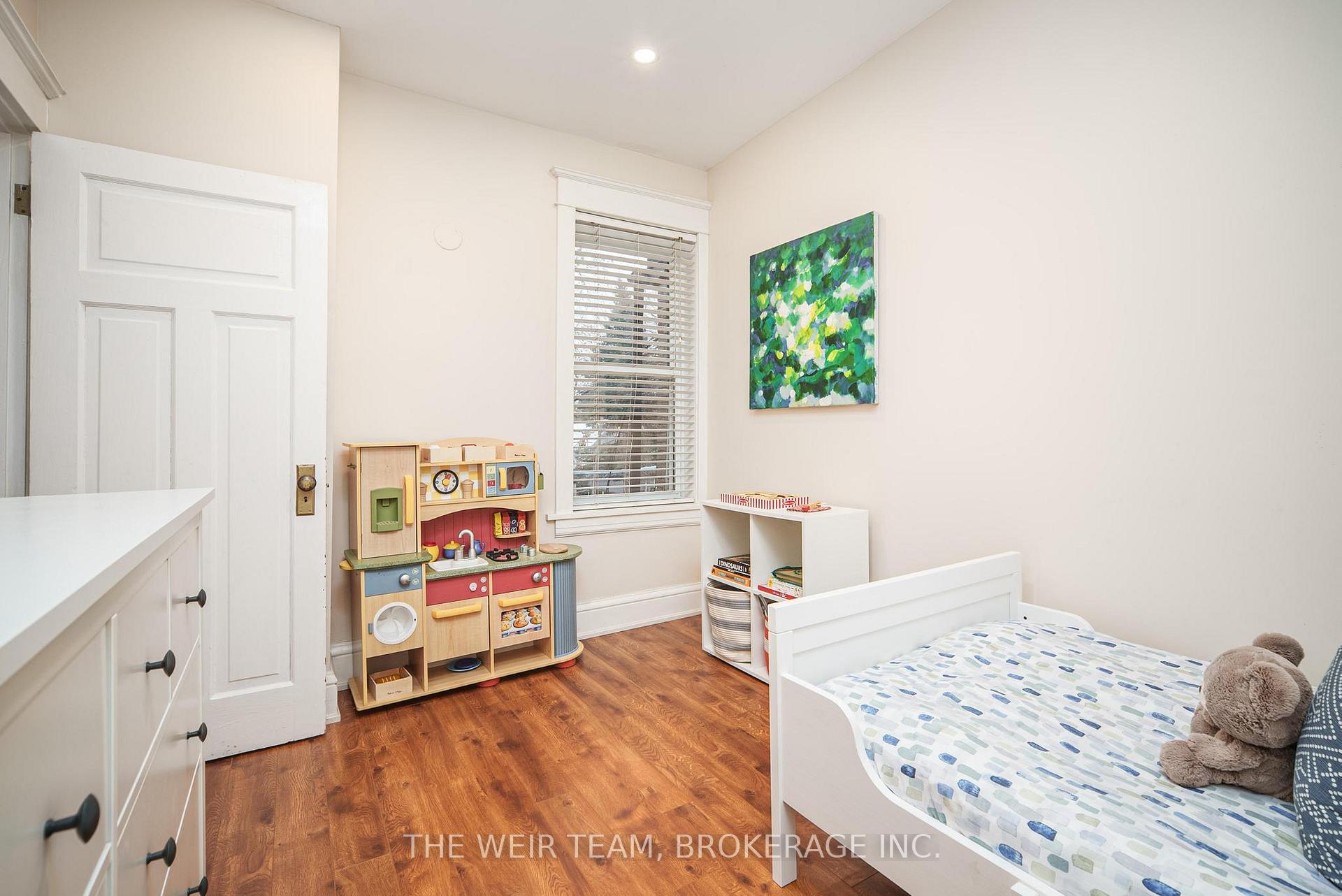 Photo 17 of 249 Ashdale Avenue, Toronto, Greenwood-Coxwell — HOMEH