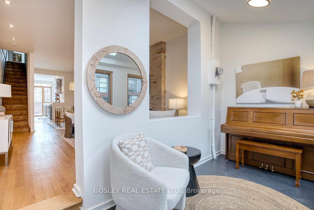 Photo 2 of 232 Claremont Street, Toronto, Trinity-Bellwoods — HOMEH