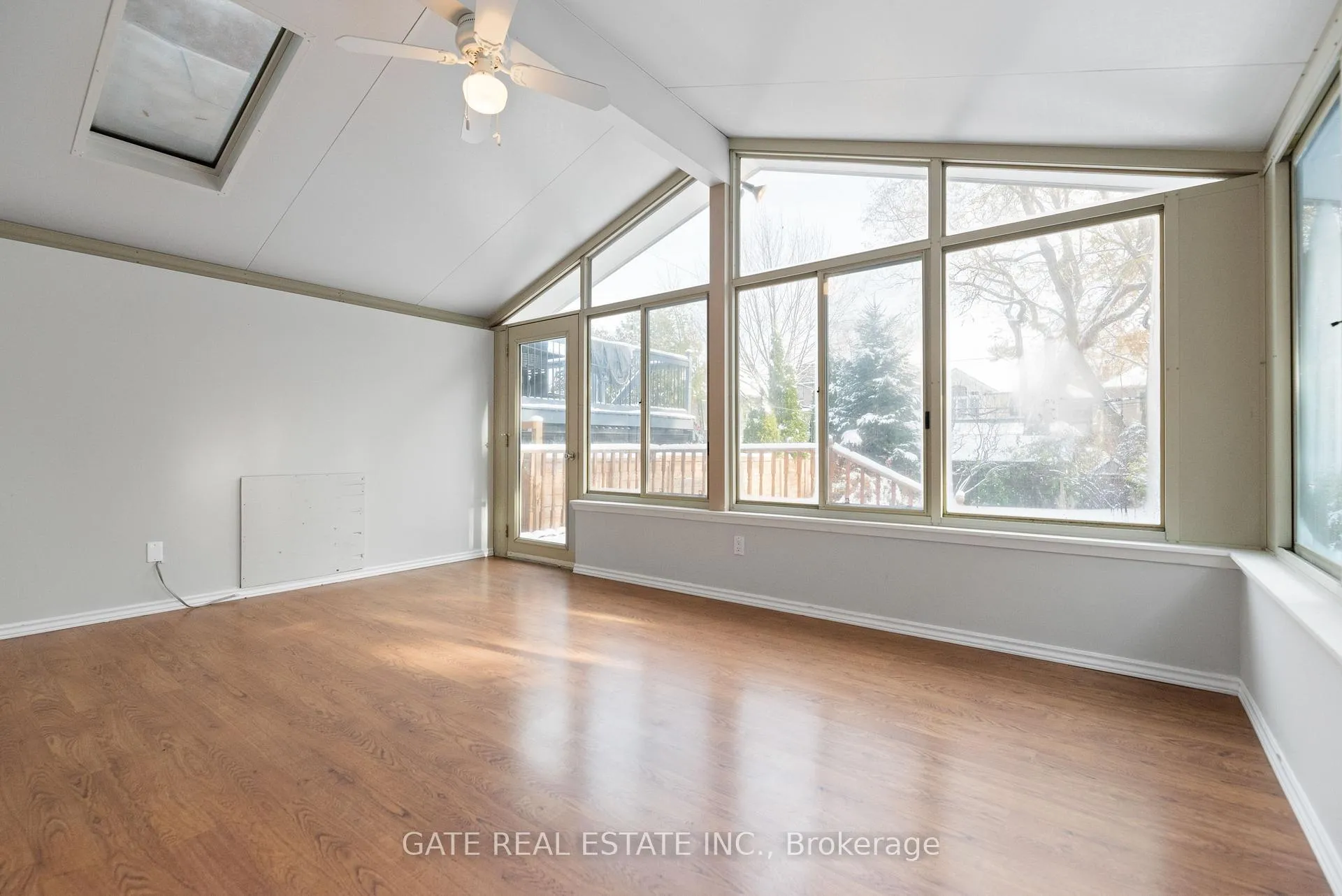 Photo 22 of 349 Laird Drive, Toronto, Leaside — HOMEH