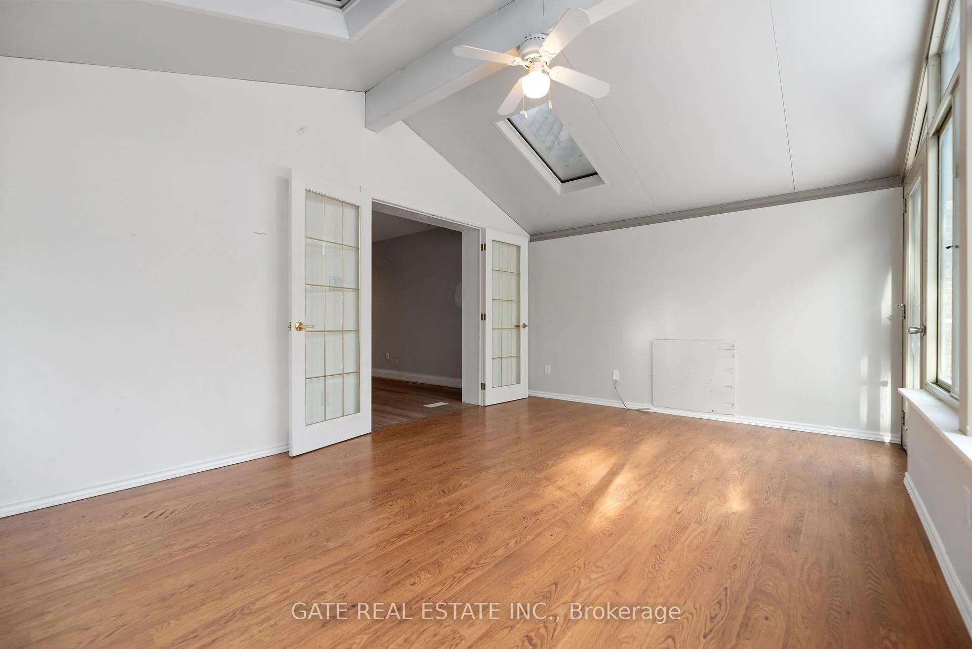 Photo 23 of 349 Laird Drive, Toronto, Leaside — HOMEH