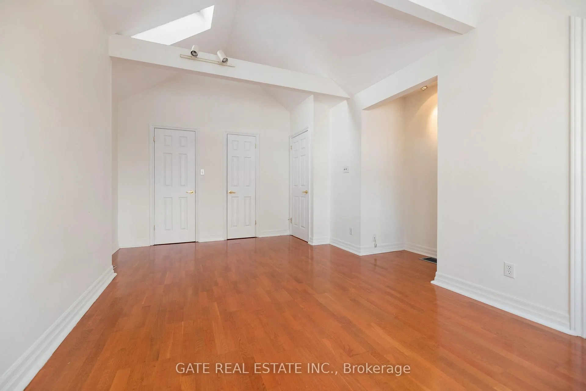Photo 33 of 349 Laird Drive, Toronto, Leaside — HOMEH
