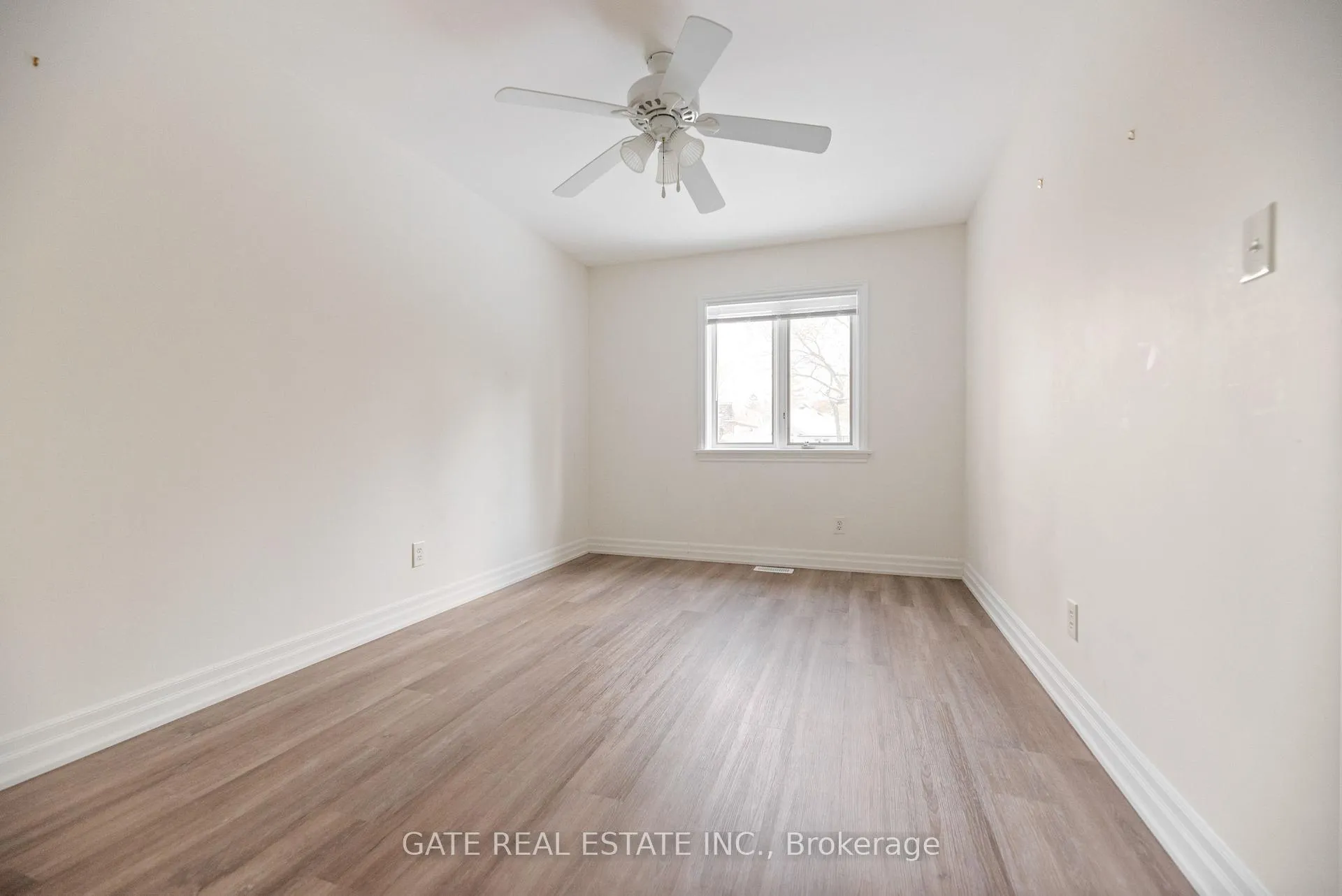 Photo 37 of 349 Laird Drive, Toronto, Leaside — HOMEH