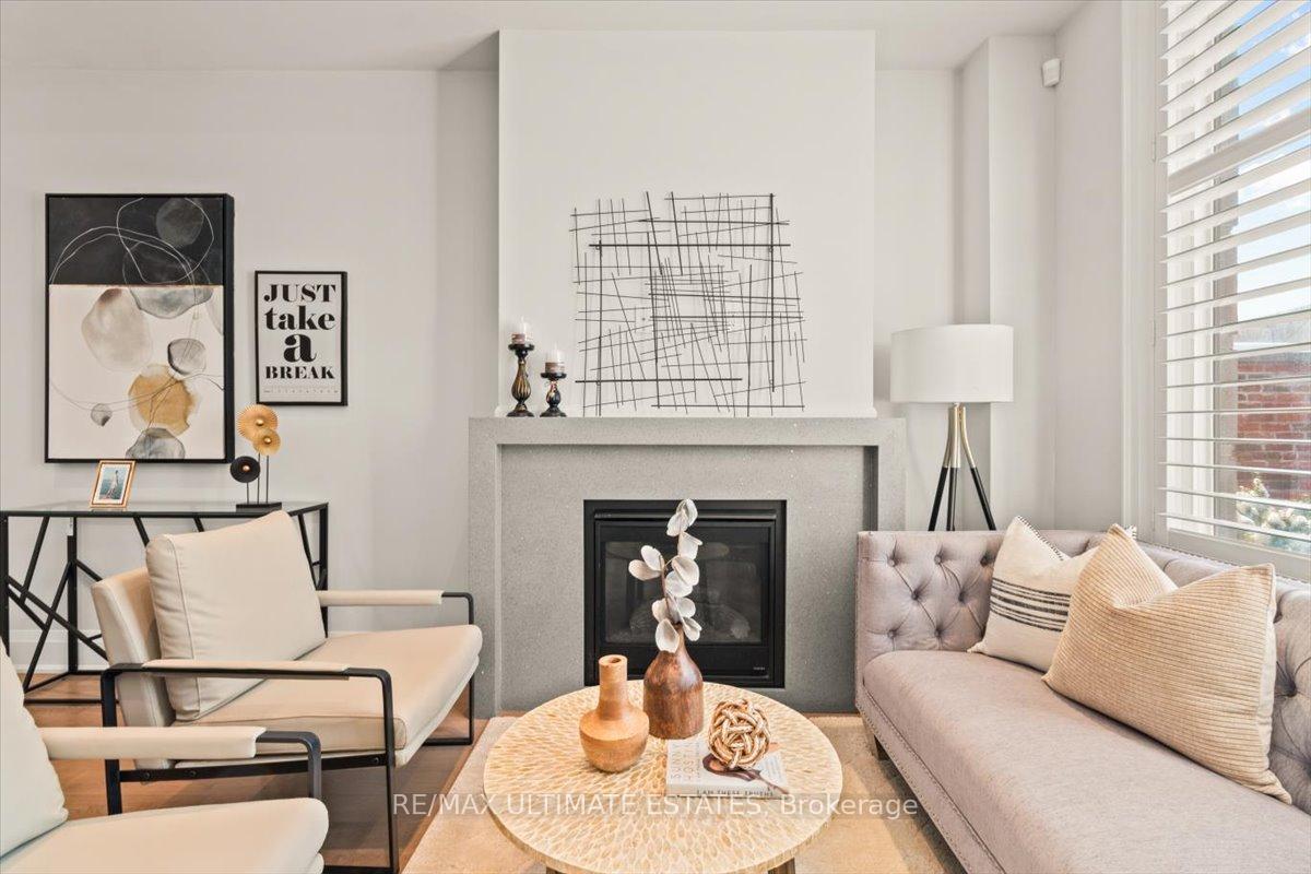 Photo 3 of 45A Burnaby Boulevard, Toronto, Lawrence Park South — HOMEH
