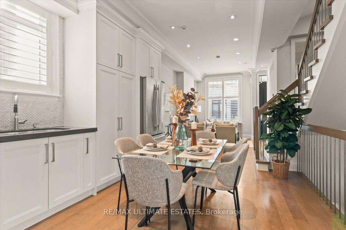Photo 14 of 45A Burnaby Boulevard, Toronto, Lawrence Park South — HOMEH