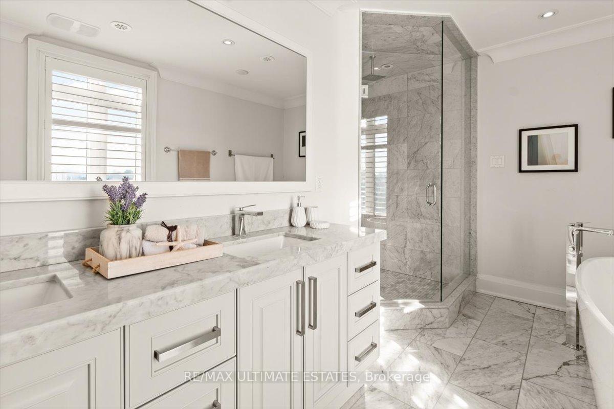 Photo 11 of 45A Burnaby Boulevard, Toronto, Lawrence Park South — HOMEH
