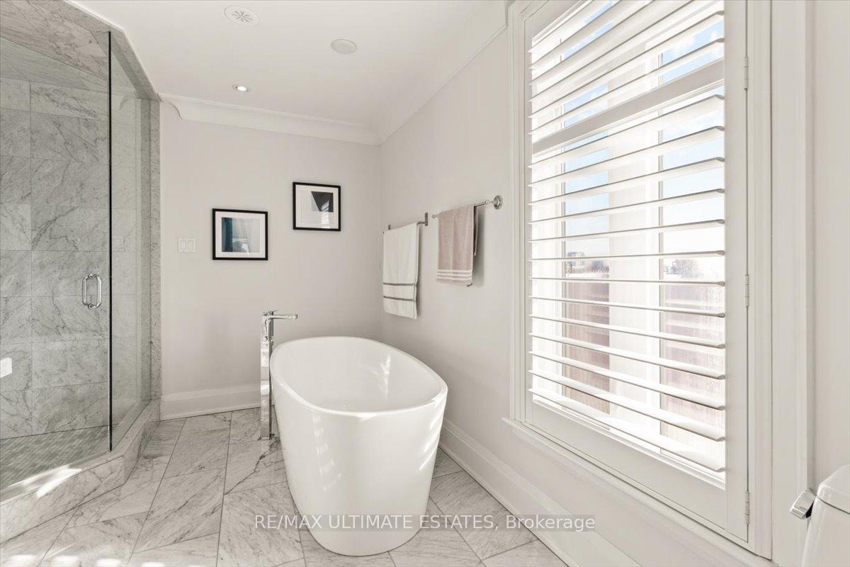 Photo 18 of 45A Burnaby Boulevard, Toronto, Lawrence Park South — HOMEH