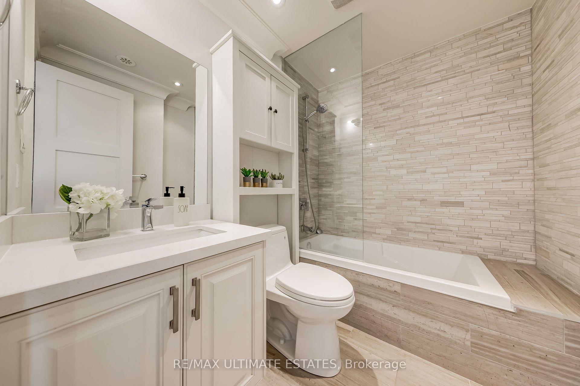 Photo 25 of 45A Burnaby Boulevard, Toronto, Lawrence Park South — HOMEH